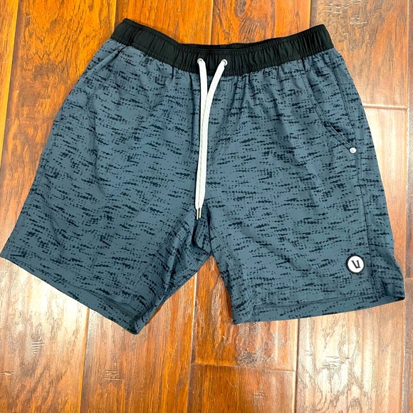 Vuori Kore shorts size medium. - Picture 1 of 5